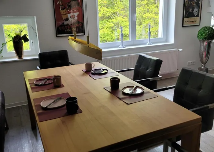 Eulennest,parkplatz,waeschepaket,reinigung Inklusive Apartment *